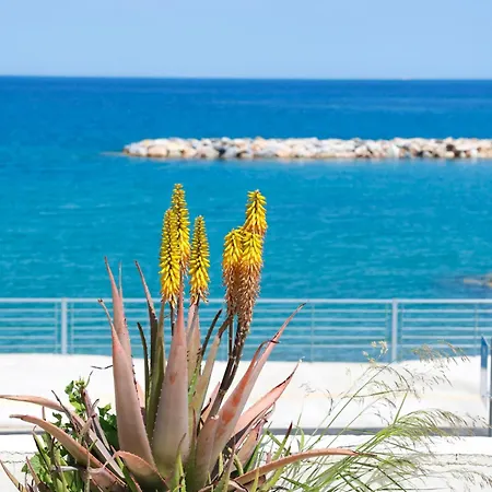Kyma Villa