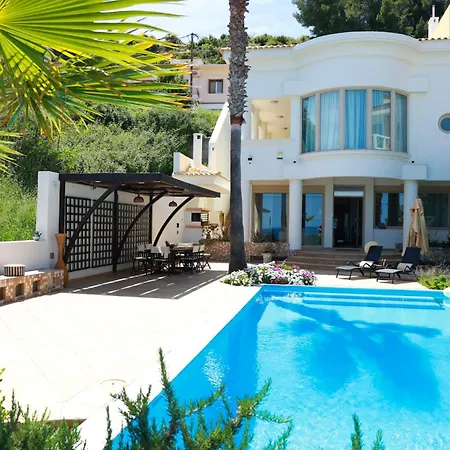 Kyma Villa *
