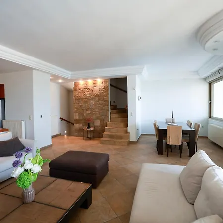 Villa Kyma